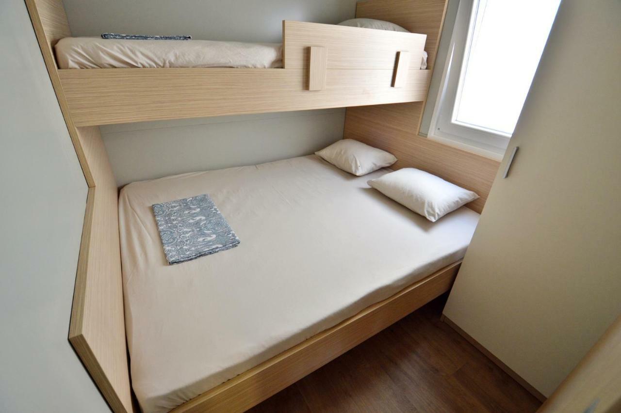 Mobile Home Cvita Betina  Eksteriør bilde